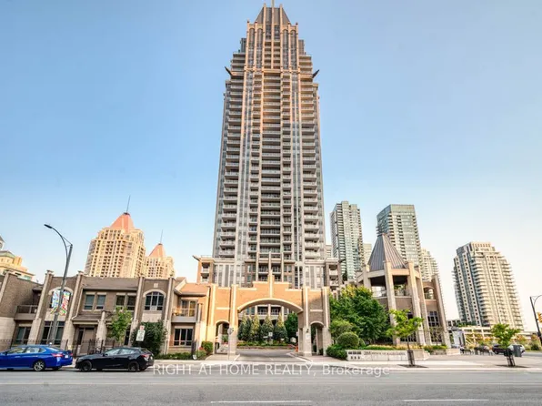 388 Prince Of Wales Dr Unit 1711, Mississauga, ON L5B 0A1