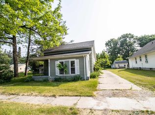 4451 Warren St, Bridgeport, MI 48722