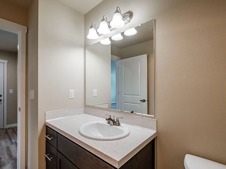 Santiam Gateway Apartments — Photo 26
