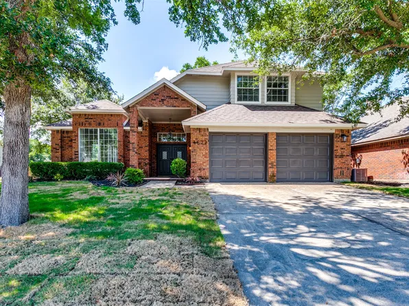 4522 Westchase Cir, Grapevine, TX 76051