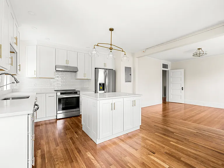 18 Loring Ave #2 — Photo 10