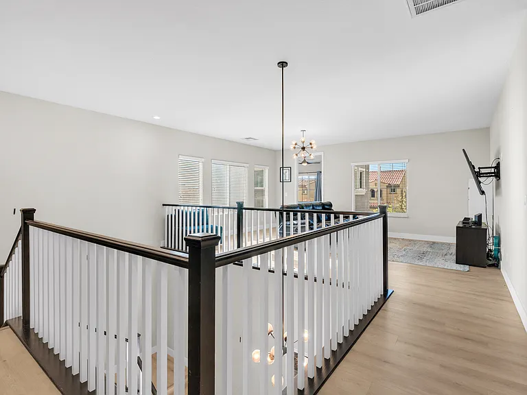328 Elder View Dr — Photo 27