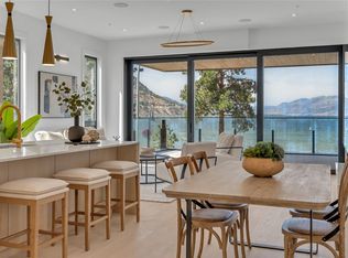 602 Lakeshore Dr W #202, Penticton, BC V2A 1B9