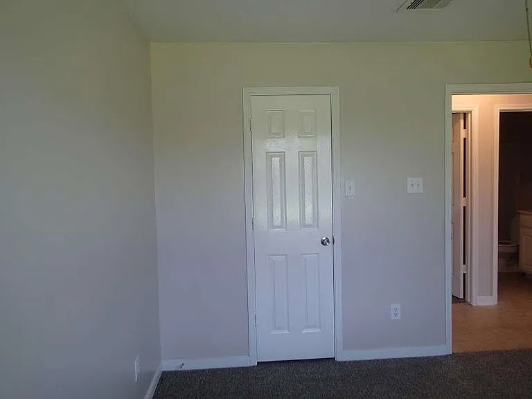 6906 Lost Timber Ln — Photo 9