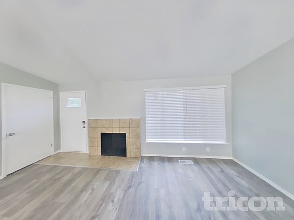 2nd image of 6515 193rd Ave E