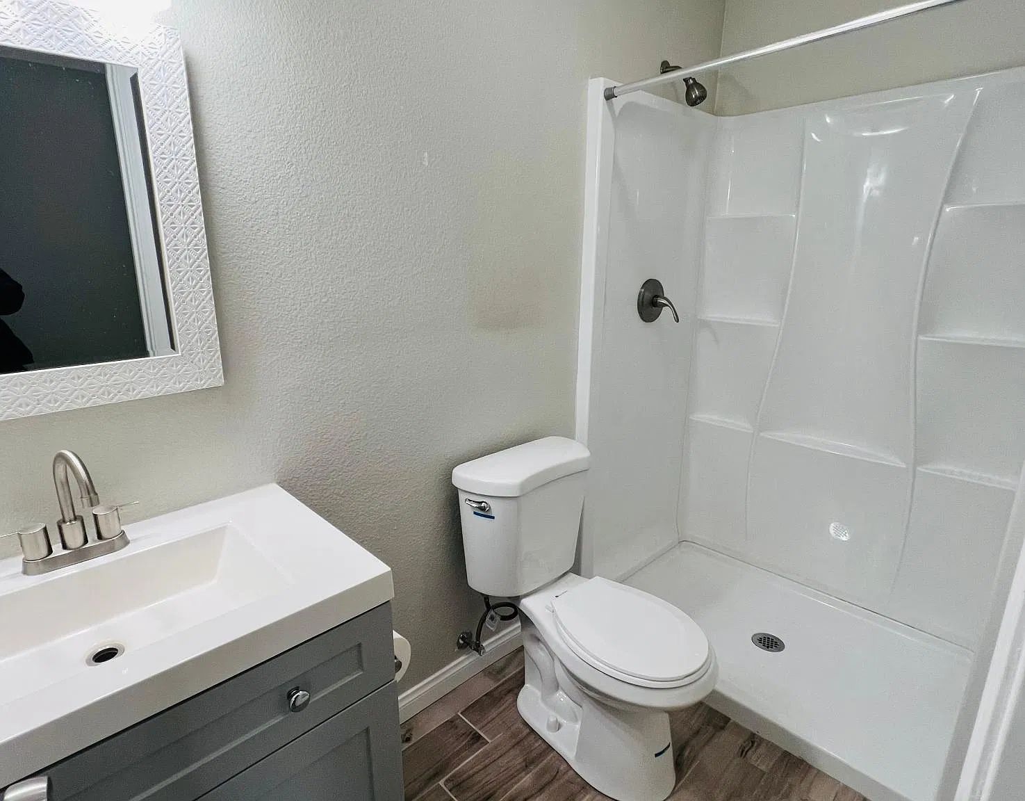 Studio, 350 sqft, $975 — Photo 3