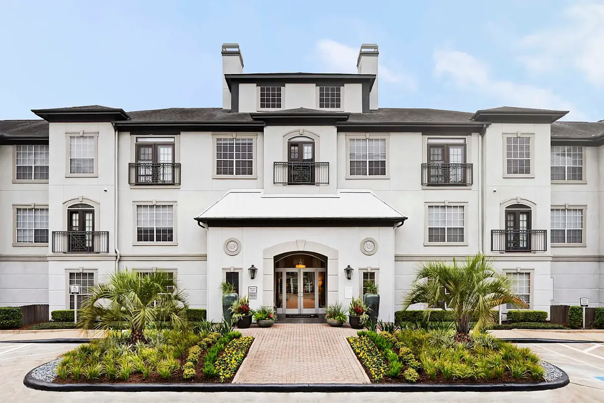 Hadley Midtown — Photo 1