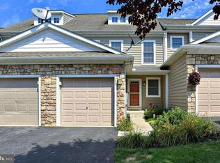 747 Keller Dr, Lititz, PA 17543