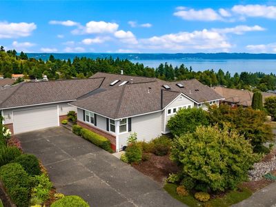 5718 Pinnacle Court NE, Tacoma, WA, 98422