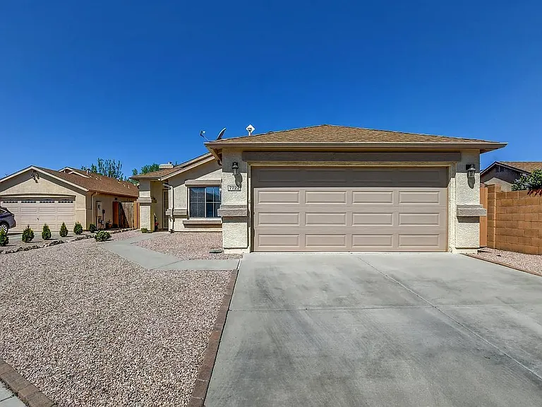 7722 N Winding Trl — Photo 23