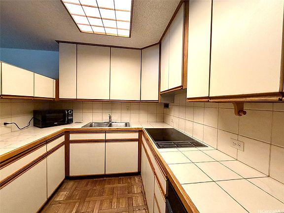 4th image of 425 Ena Rd APT 206C