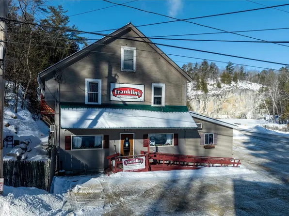 25 North Street, Proctor, VT 05765