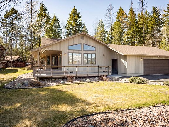 2nd image of 340 Meadow Lake Dr