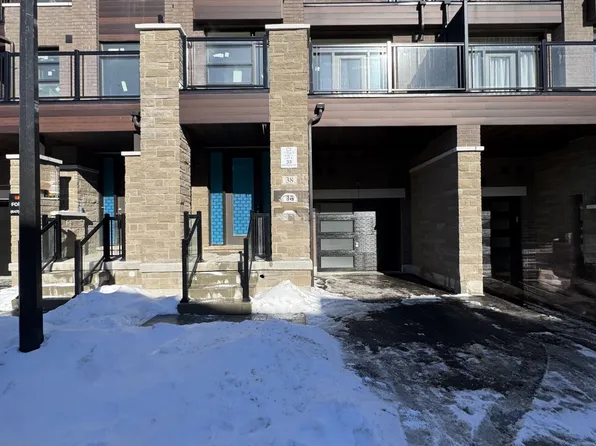 38 Harold Wilson Ln Lot 33, Richmond Hill, ON L4S 0M3