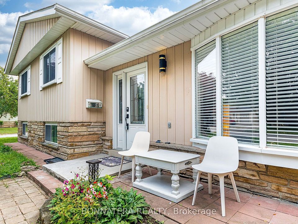1st image of 1324 Aldridge Cres