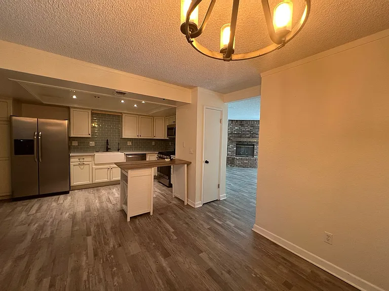 9805 El Camino Real #2 — Photo 12
