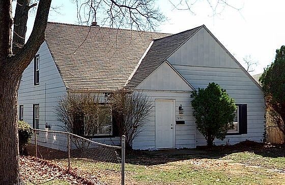 1st image of 2836 Norwood St