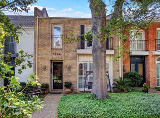 7628 Olympia Dr, Houston, TX 77063
