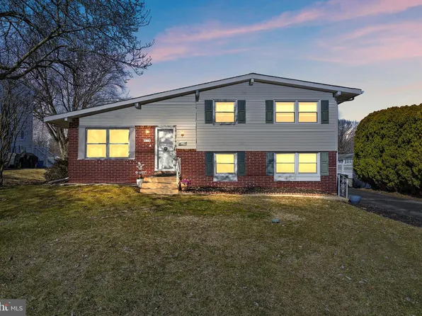 415 Eldon Dr, Broomall, PA 19008