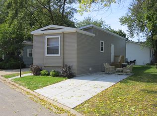 1158 Richard Rd, Elgin, IL 60123