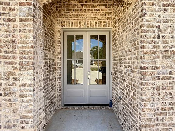 5th image of 384 Wellstone Pl