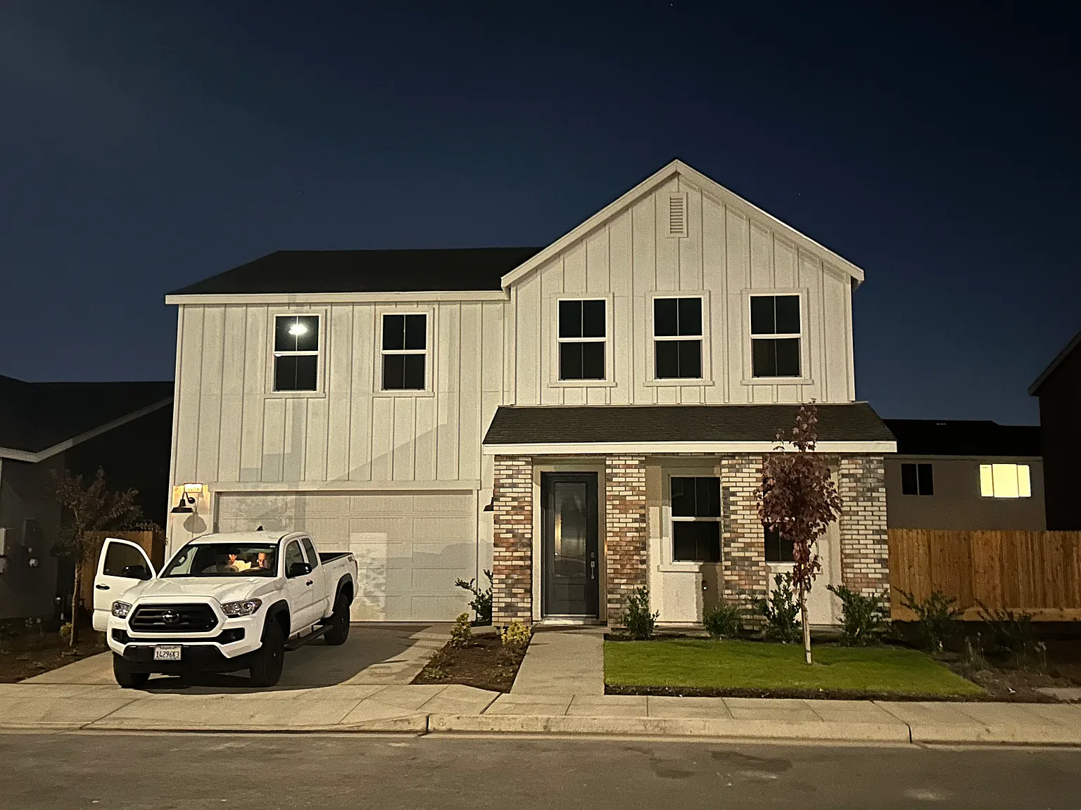 4 bed, 3240 sqft, $1,200 — Photo 1