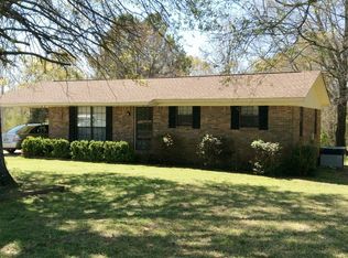 1545 Walton Rd, Bolivar, TN 38008