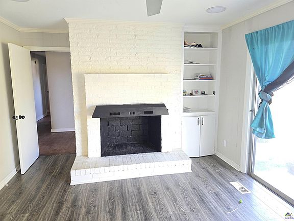 4th image of 206 Willow Lake Rd