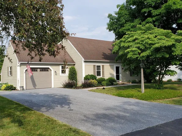 517 Deer Run Rd, Lititz, PA 17543