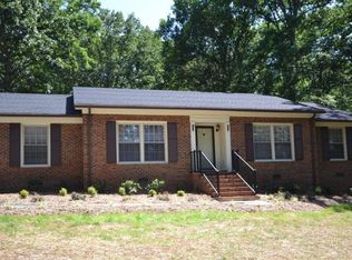 246 Salem Forest St, Randleman, NC 27317