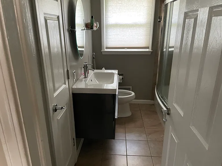 1000 Fairfield Dr — Photo 15