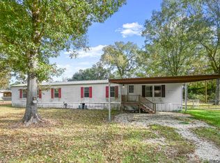 18875 King George Bay Rd, Livingston, LA 70754