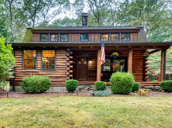 16 Ogden Lord Road, Marlborough, CT 06447