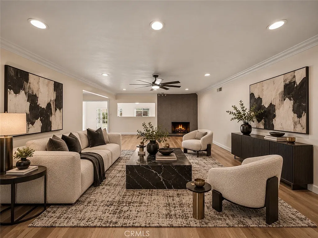 5 bed, 2400 sqft, $6,249 — Photo 3