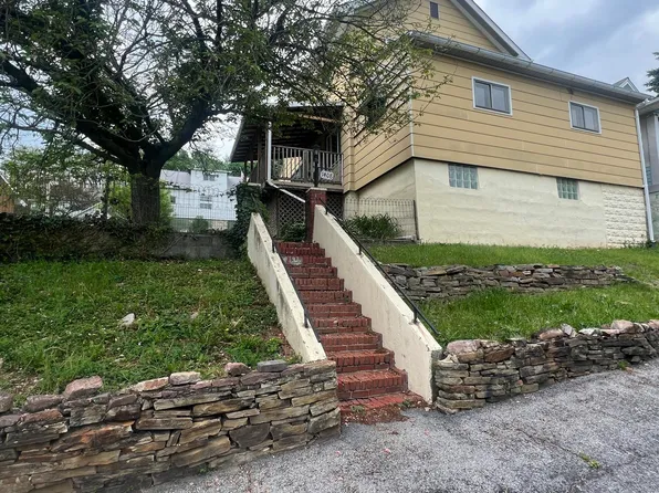 1408 Walton Ave, Altoona, PA 16602