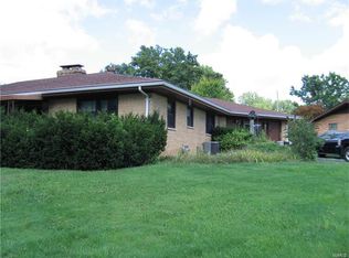 921 Blue Ridge Dr, Belleville, IL