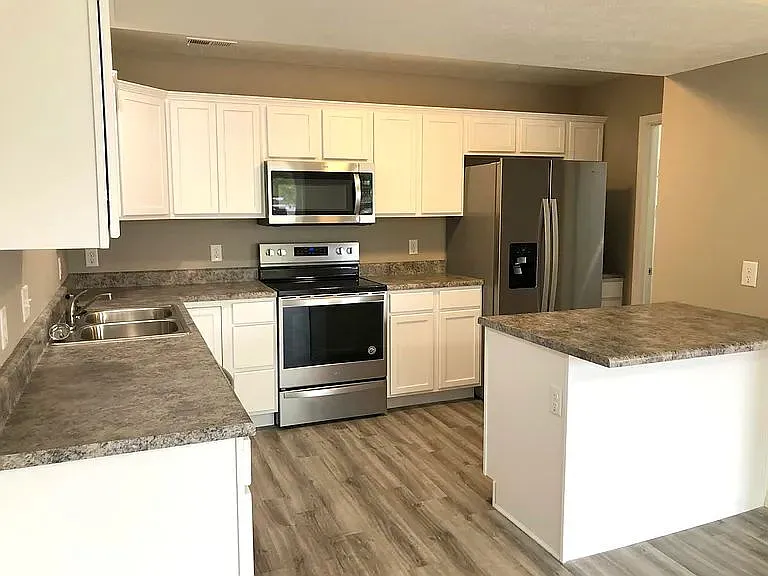 120 Sunrise Cv — Photo 10