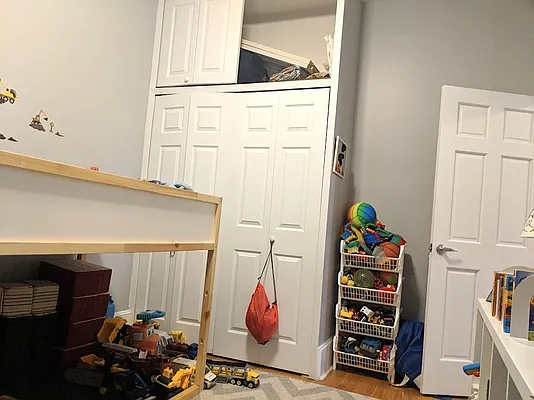 Rented by Compass | media 12