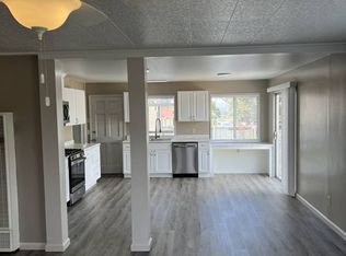 1199 Luxton St, Seaside, CA