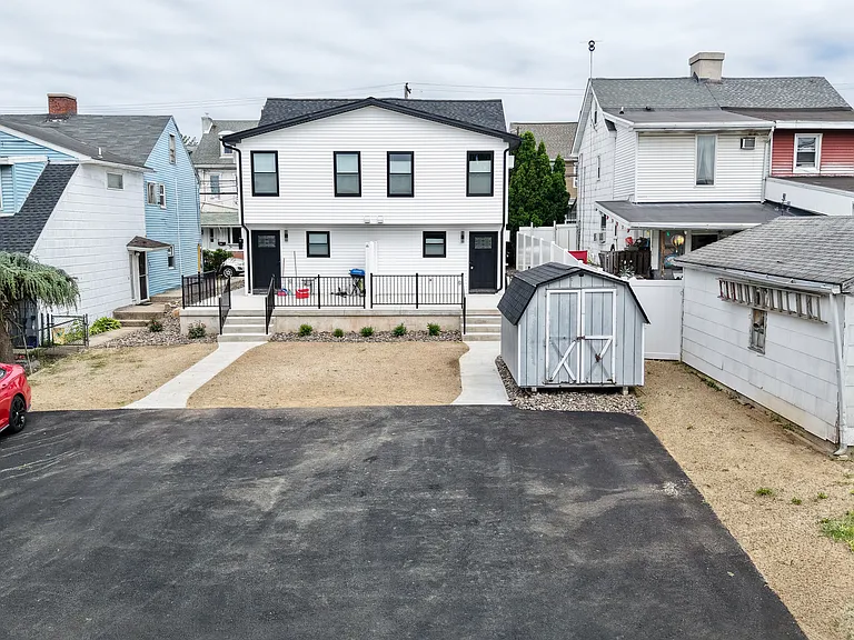 311 Church St — Photo 45