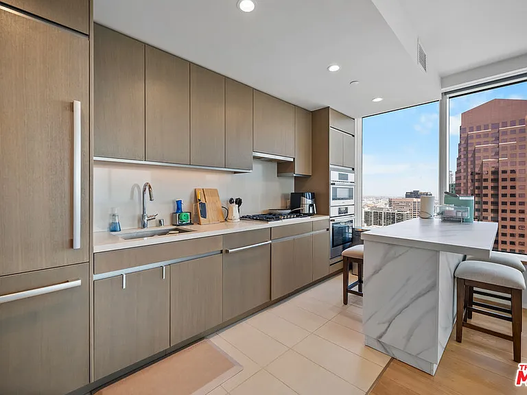 889 Francisco St #3603 — Photo 2