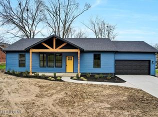 7805 Manslick Rd, Louisville, KY 40214