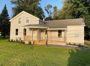 4870 Clinton St, Clark Mills, NY 13321