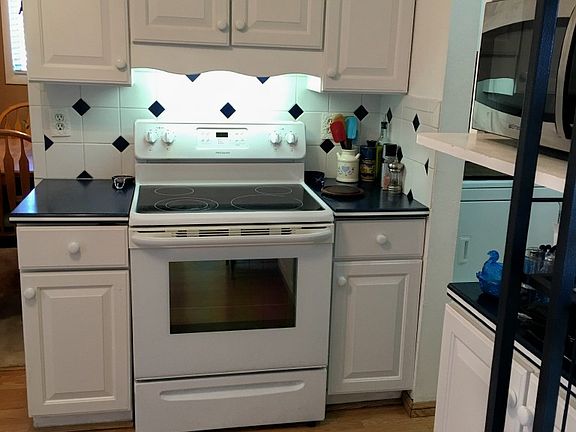 Brand new Range/Oven!