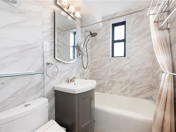 2680 East 19th Street image 5 of 11