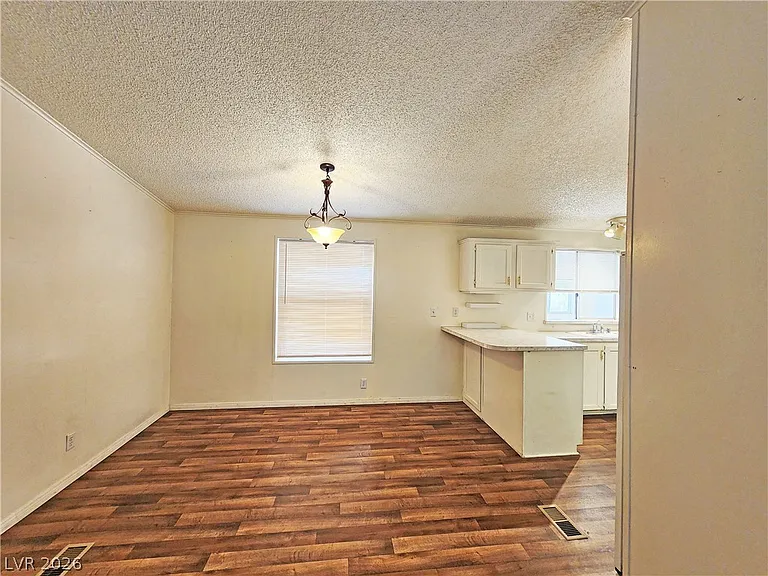 1441 W Betty Ave #1 — Photo 4