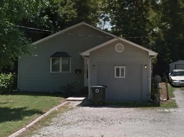 1603 W Adams St, Muncie, IN 47303