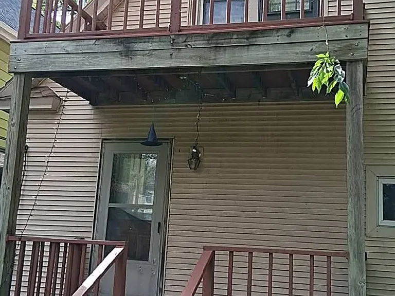 1135 Jenifer St #1 — Photo 3