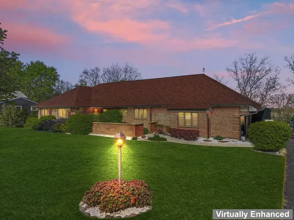 37105 N Ganster Rd, Beach Park, IL 60087