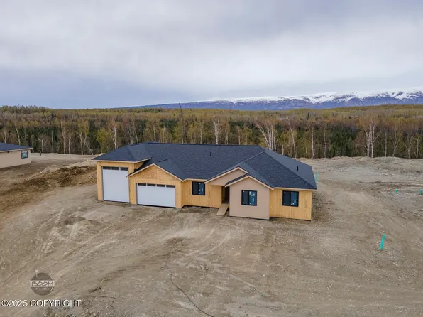2915 W Longview Cir, Wasilla, AK 99623